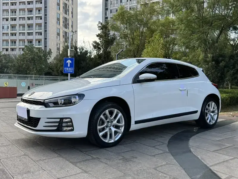 2015 Volkswagen Scirocco с пробегом 86 000 км