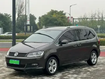 2016 Volkswagen Sharan с пробегом 118 000 км