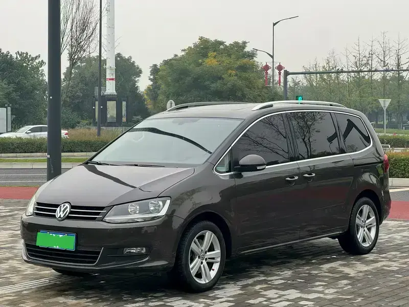 2016 Volkswagen Sharan с пробегом 118 000 км