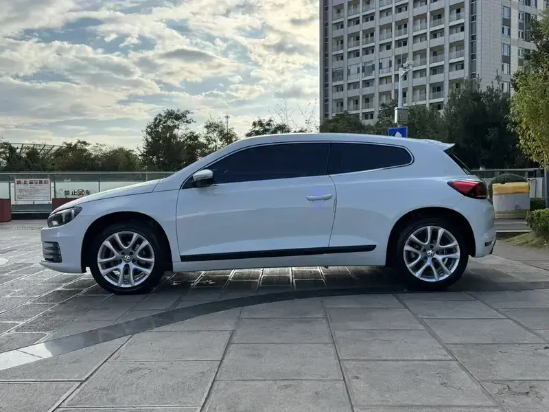 2015 Volkswagen Scirocco с пробегом 86 000 км