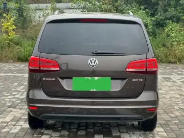 2016 Volkswagen Sharan с пробегом 118 000 км