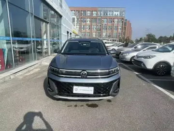 2026 Volkswagen Talagon с пробегом 9 200 км