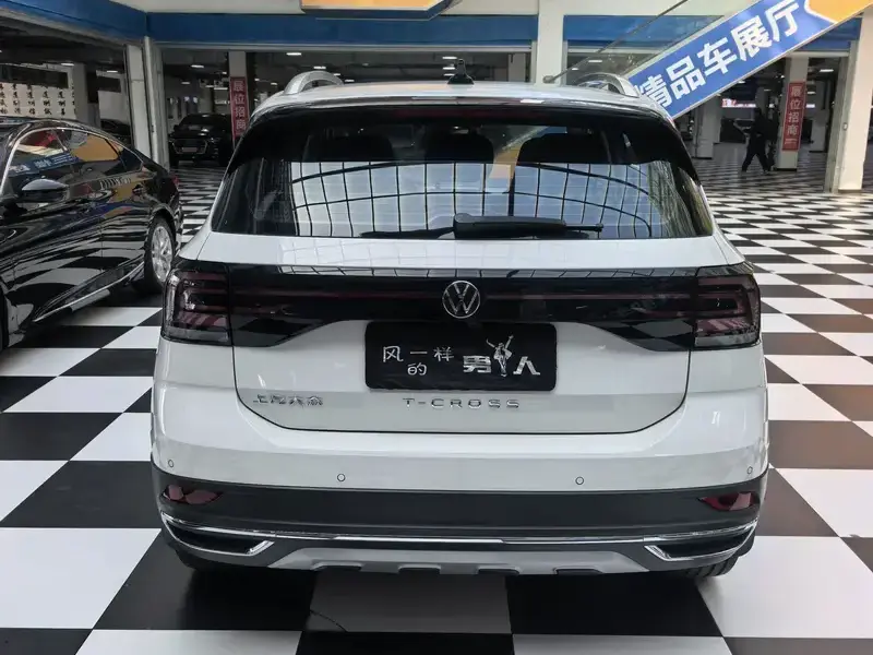 2021 Volkswagen T-Cross с пробегом 43 000 км