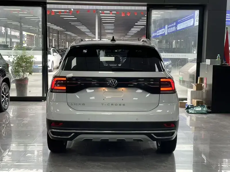 2023 Volkswagen T-Cross с пробегом 59 000 км