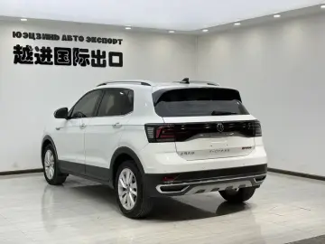 2022 Volkswagen T-Cross с пробегом 38 000 км