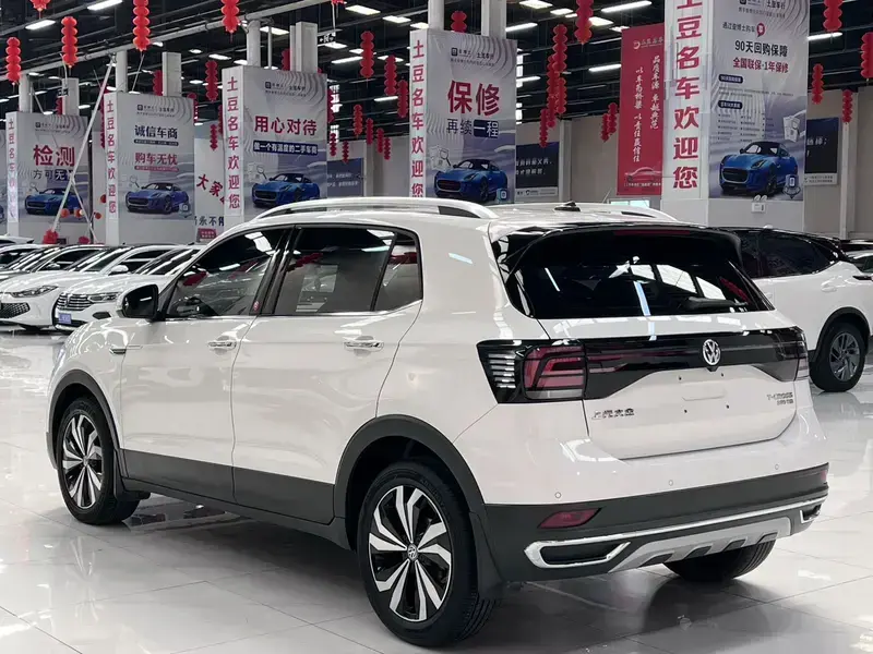 2020 Volkswagen T-Cross с пробегом 34 600 км