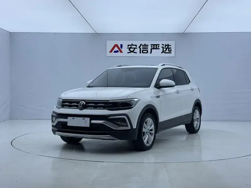 2022 Volkswagen T-Cross с пробегом 40 000 км