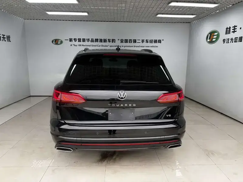 2023 Volkswagen Touareg с пробегом 14 000 км