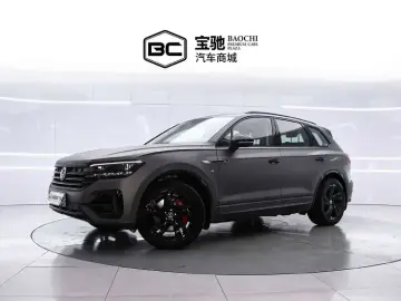 2023 Volkswagen Touareg с пробегом 24 000 км