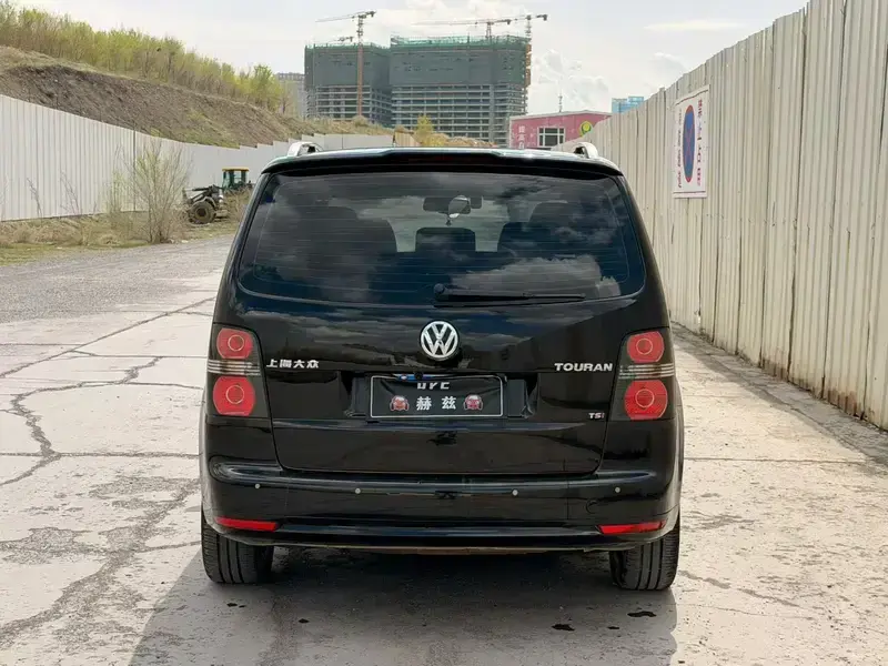 2015 Volkswagen Touran с пробегом 120 000 км