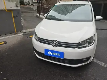 2015 Volkswagen Touran с пробегом 98 000 км
