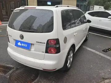 2015 Volkswagen Touran с пробегом 98 000 км
