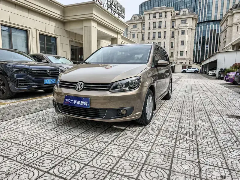 2015 Volkswagen Touran с пробегом 66 000 км