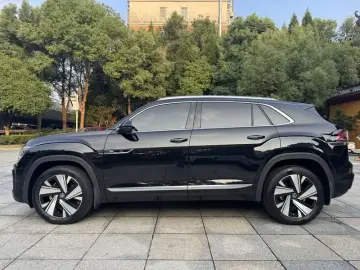 2025 Volkswagen Teramont с пробегом 25 000 км