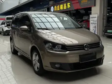 2015 Volkswagen Touran с пробегом 126 000 км