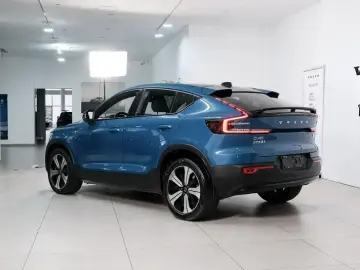 2023 Volvo C40 с пробегом 51 000 км