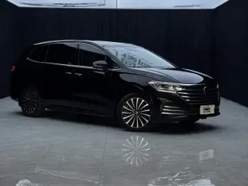 2022 Volkswagen Viloran с пробегом 93 900 км