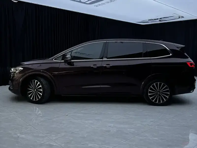 2022 Volkswagen Viloran с пробегом 65 000 км