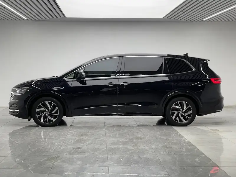 2023 Volkswagen Viloran с пробегом 38 500 км