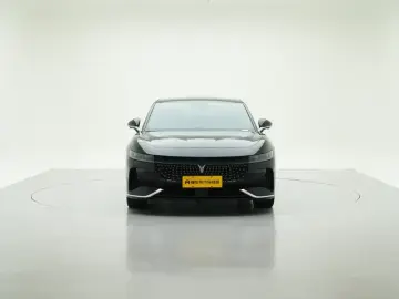 2024 Voyah Passion с пробегом 30 000 км