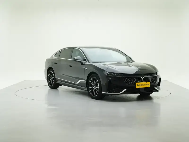 2024 Voyah Passion с пробегом 30 000 км