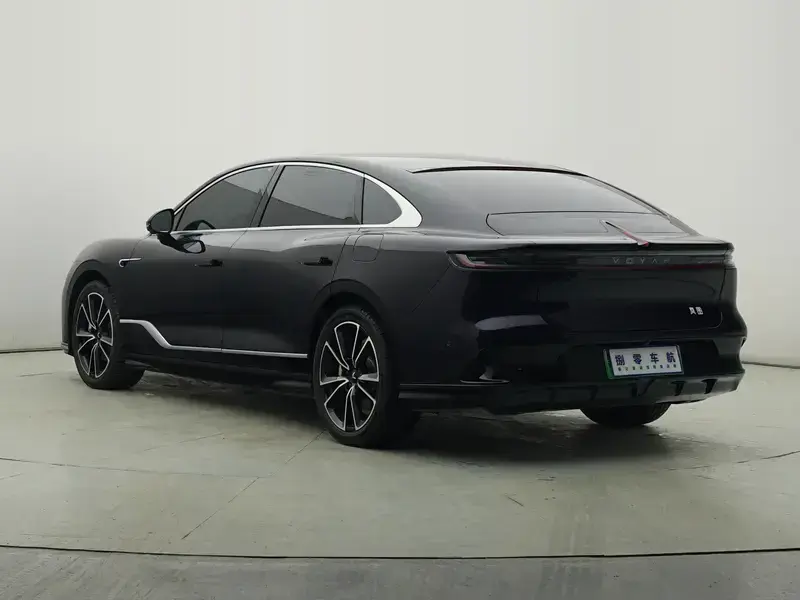 2024 Voyah Passion с пробегом 13 000 км