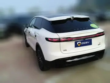 2025 Voyah Courage с пробегом 5 000 км
