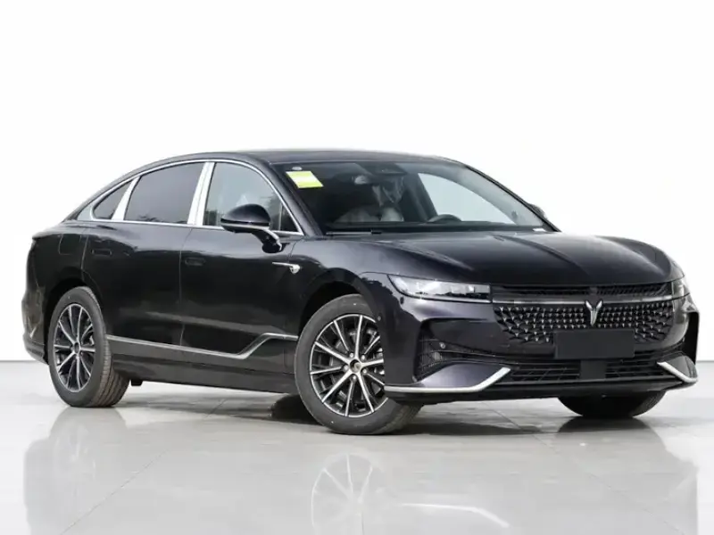 2024 Voyah Passion с пробегом 15 000 км