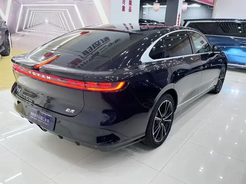 2024 Voyah Passion с пробегом 15 000 км