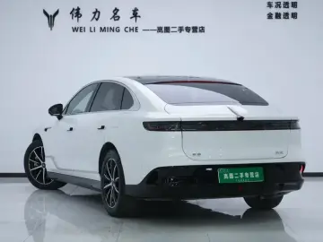 2024 Voyah Passion с пробегом 43 000 км