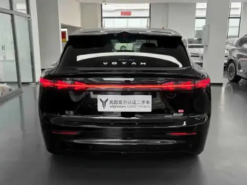 2025 Voyah Courage с пробегом 12 700 км