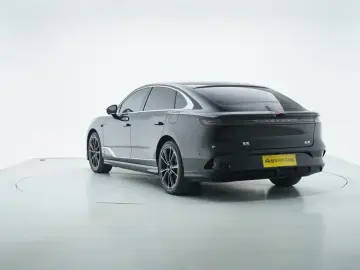 2024 Voyah Passion с пробегом 25 200 км