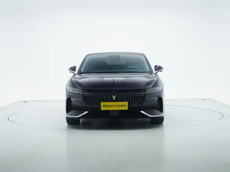 2024 Voyah Passion с пробегом 27 700 км