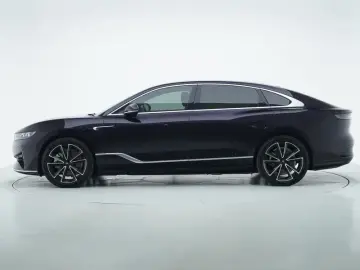 2024 Voyah Passion с пробегом 27 700 км