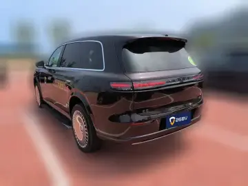2026 Voyah Taishan с пробегом 8 000 км