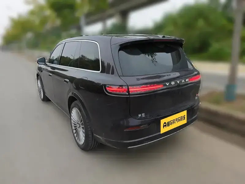2026 Voyah Taishan с пробегом 13 500 км