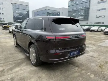 2026 Voyah Taishan с пробегом 4 900 км