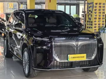 2026 Voyah Taishan с пробегом 47 000 км