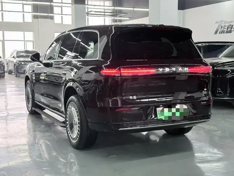 2026 Voyah Taishan с пробегом 48 000 км