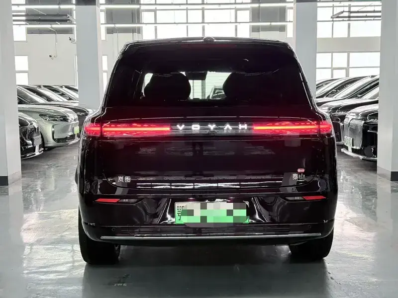 2026 Voyah Taishan с пробегом 48 000 км