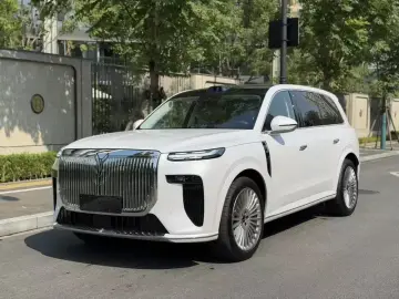 2026 Voyah Taishan с пробегом 100 км