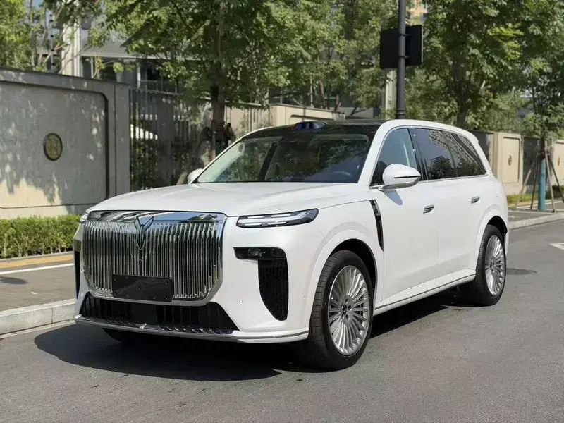 2026 Voyah Taishan с пробегом 100 км