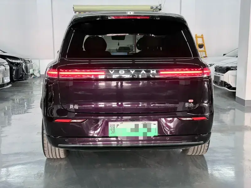 2026 Voyah Taishan с пробегом 10 000 км
