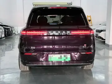 2026 Voyah Taishan с пробегом 10 000 км