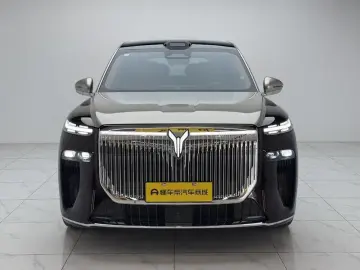 2026 Voyah Taishan с пробегом 10 300 км