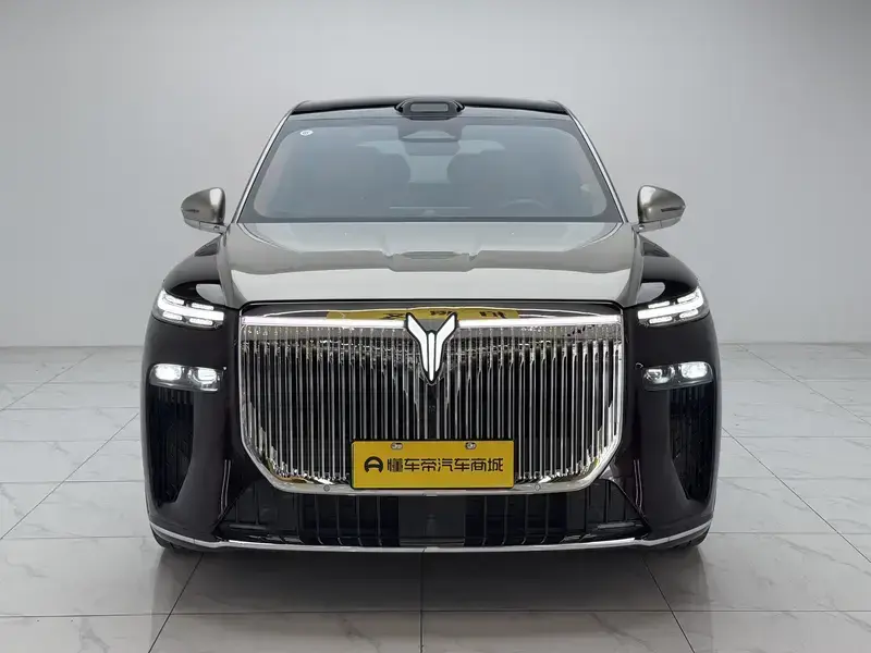 2026 Voyah Taishan с пробегом 10 300 км