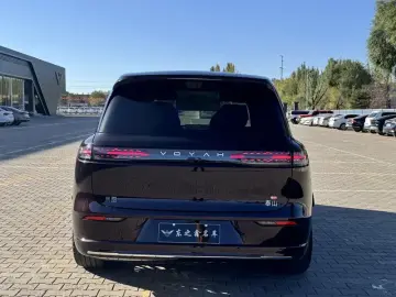 2026 Voyah Taishan с пробегом 7 000 км