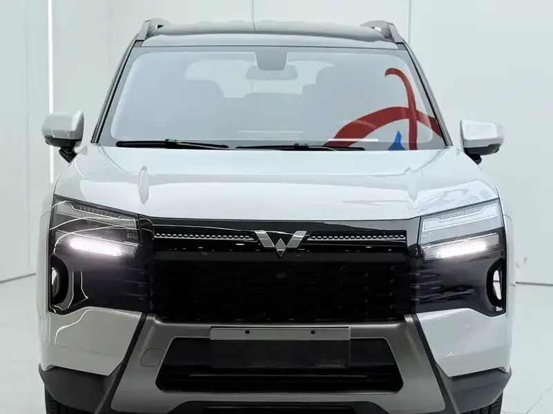 2026 Wuling Starlight 560 с пробегом 500 км