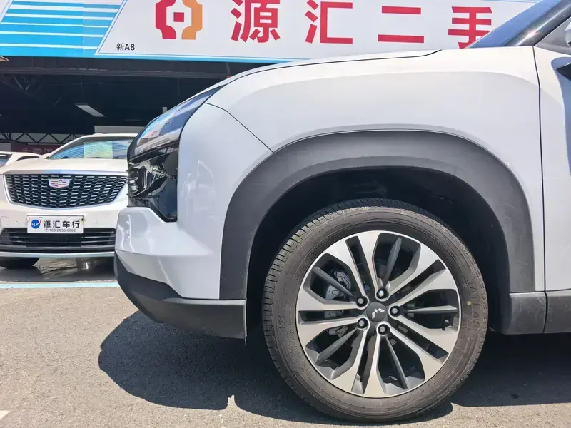 2026 Wuling Starlight 560 с пробегом 11 000 км