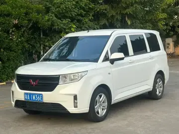 2019 Wuling Hongguang Plus с пробегом 60 000 км